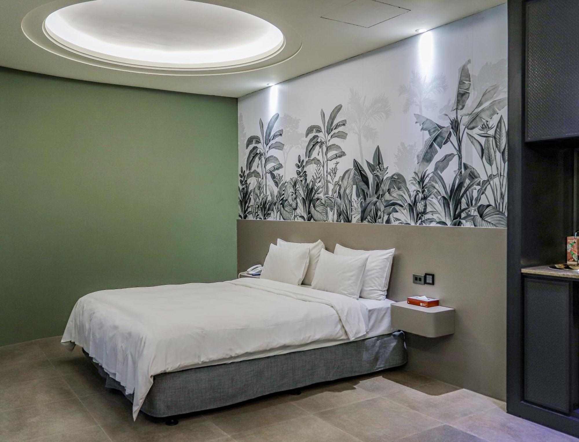 Pingtung All-Ur Boutique Motel-Ping Tung Branch מראה חיצוני תמונה