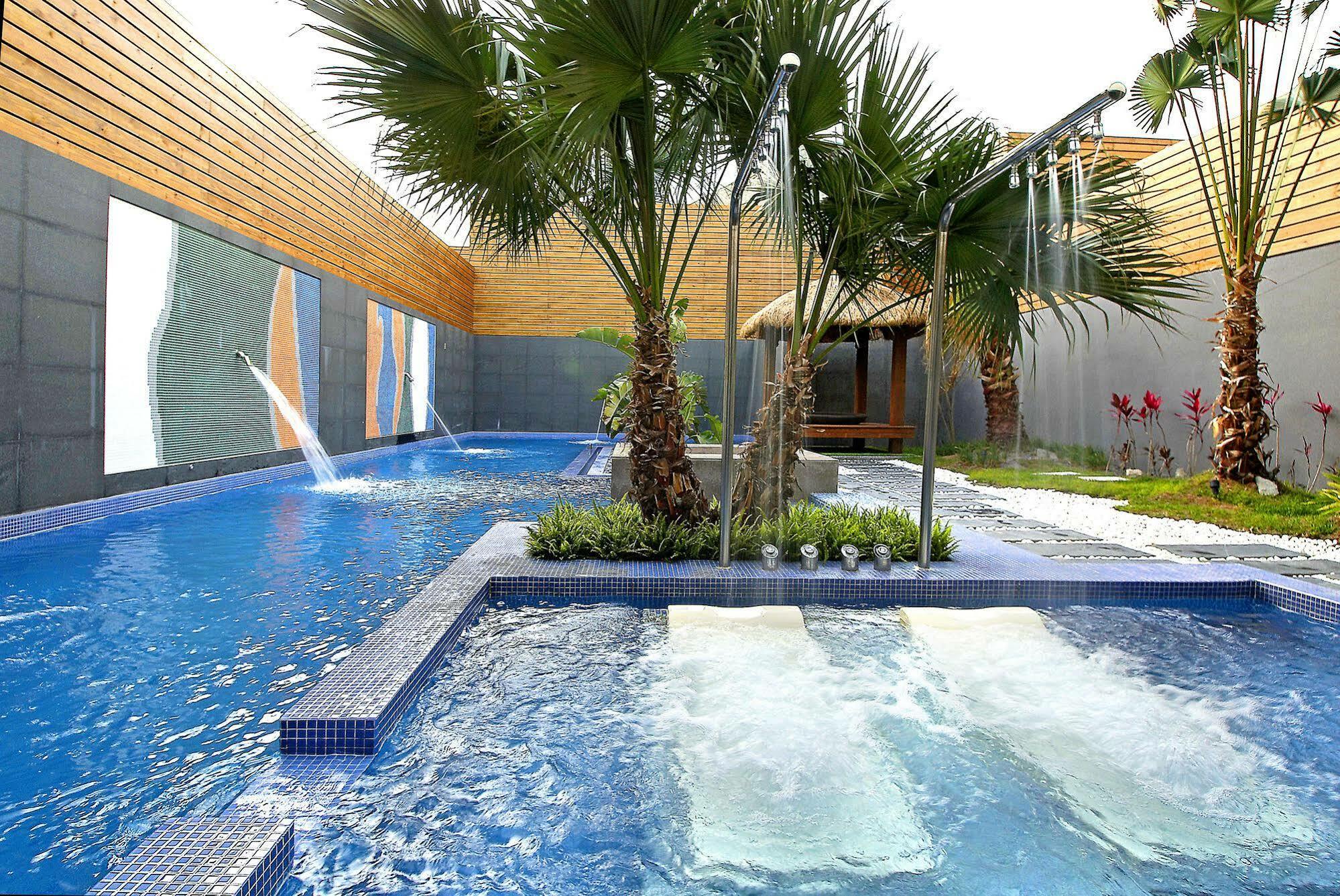 Pingtung All-Ur Boutique Motel-Ping Tung Branch מראה חיצוני תמונה